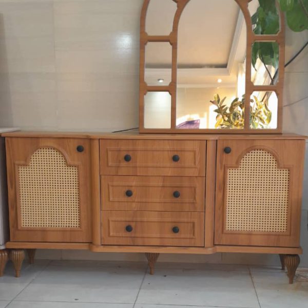 Console mirror